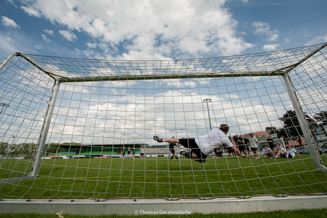 Fussballer im Tor